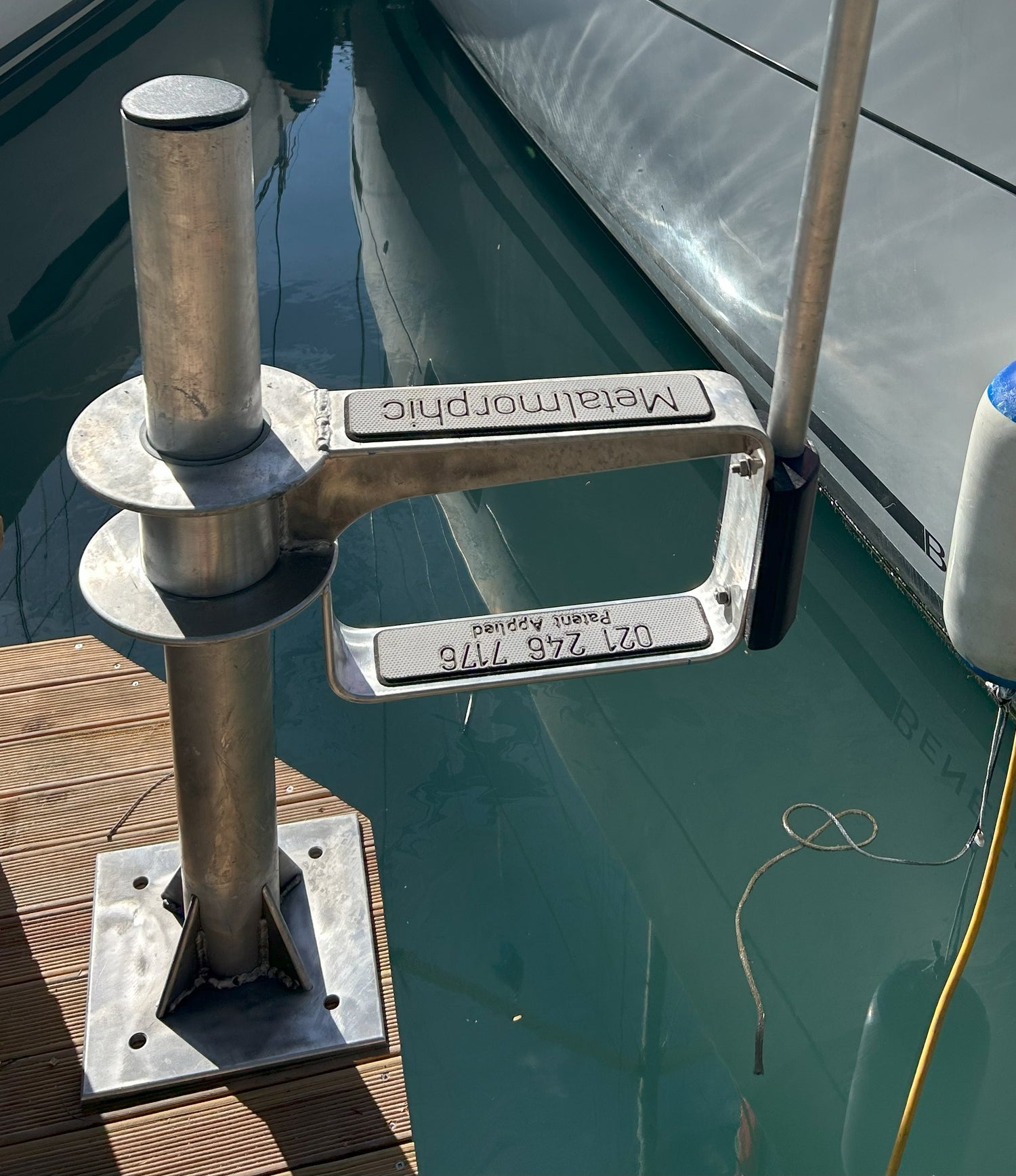dock to boat step for boats and marinas and wharves
boat boarding step, for marinas
marine boarding aid for all boats
dockside boat step
Aluminium boat and marina or docks