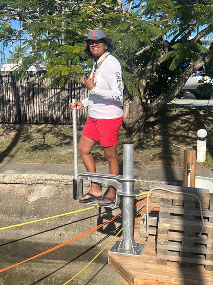 dock to boat step for boats and marinas and wharves
boat boarding step, for marinas
marine boarding aid for all boats
dockside boat step
Aluminium boat and marina or docks